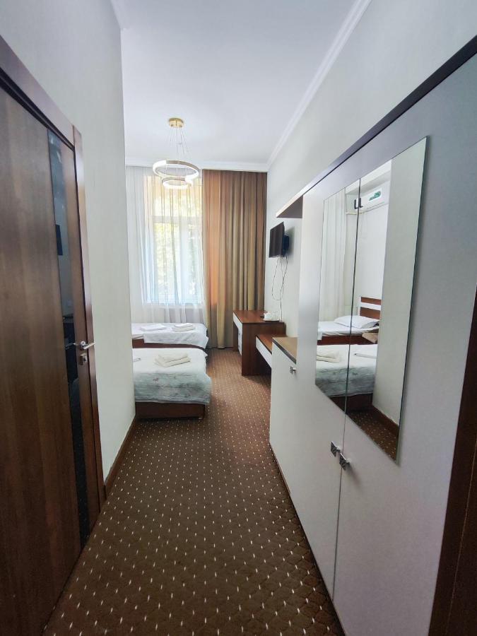 Hotel Markaz Ташкент Экстерьер фото